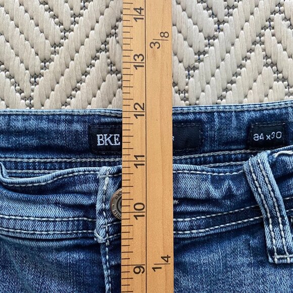 BKE Mens Tyler Bootcut Jean 34x30 (fit 34x29) Light Wash Whiskered Denim Western - Picture 11 of 12